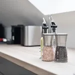 Stilvolle I Kostenloses Parken I Home2share Appartement *