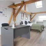 Stilvolle I Kostenloses Parken I Home2share Appartement *