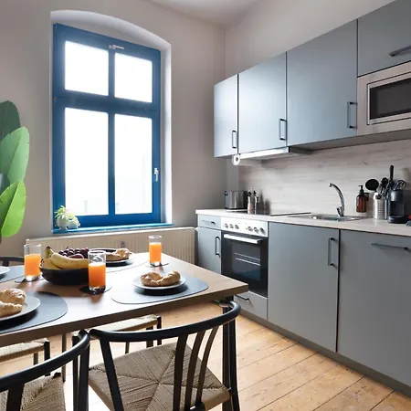 Stilvolle I Kostenloses Parken I Home2share דירה
