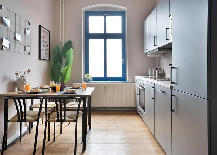 Stilvolle Apartments mit eigenem Parkplatz I home2share Apartment Dessau-Rosslau