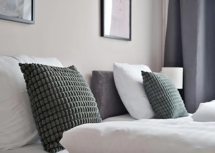 Stilvolle I Kostenloses Parken I Home2share * Dessau-Rosslau