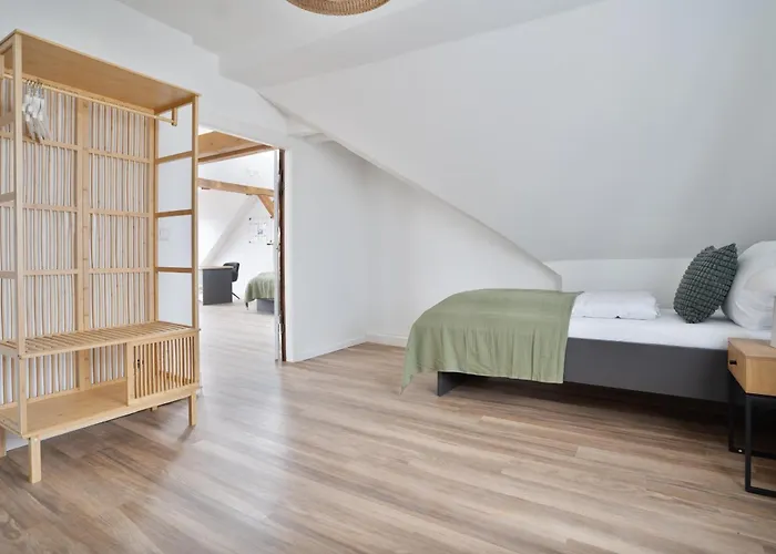 Stilvolle Apartments mit eigenem Parkplatz I home2share Apartment