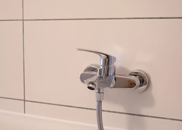 Stilvolle I Kostenloses Parken I Home2share Dessau-Rosslau